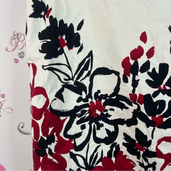 Ricki's skirt flowers floral black red white Cream and Black Floral Pencil Skirt - Picture 6 of 10